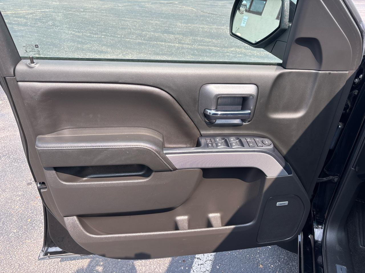 Chevrolet Silverado 1500 4WD Crew Cab 143.5" LT w/2LT 2018