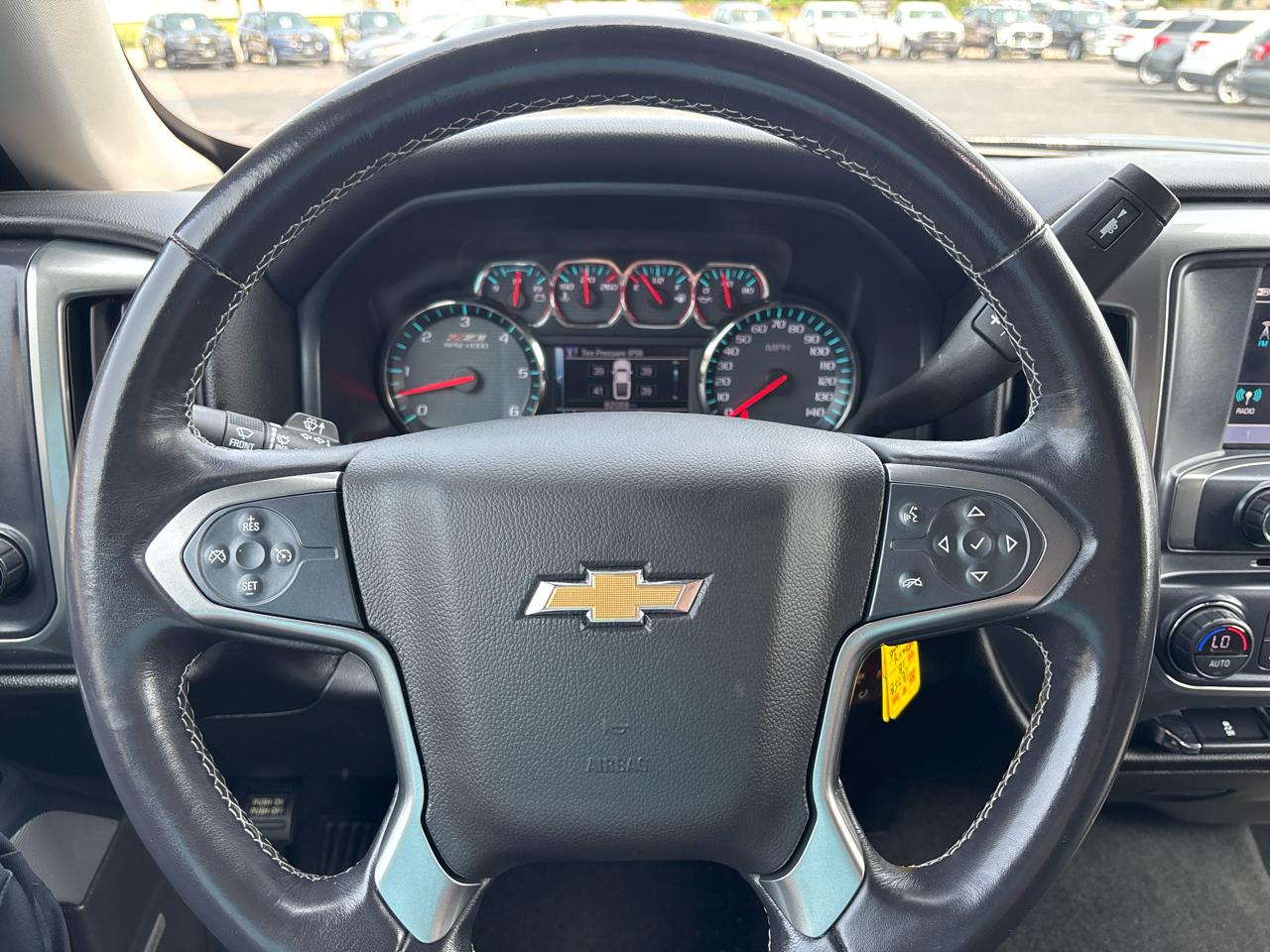 Chevrolet Silverado 1500 4WD Crew Cab 143.5" LT w/2LT 2018