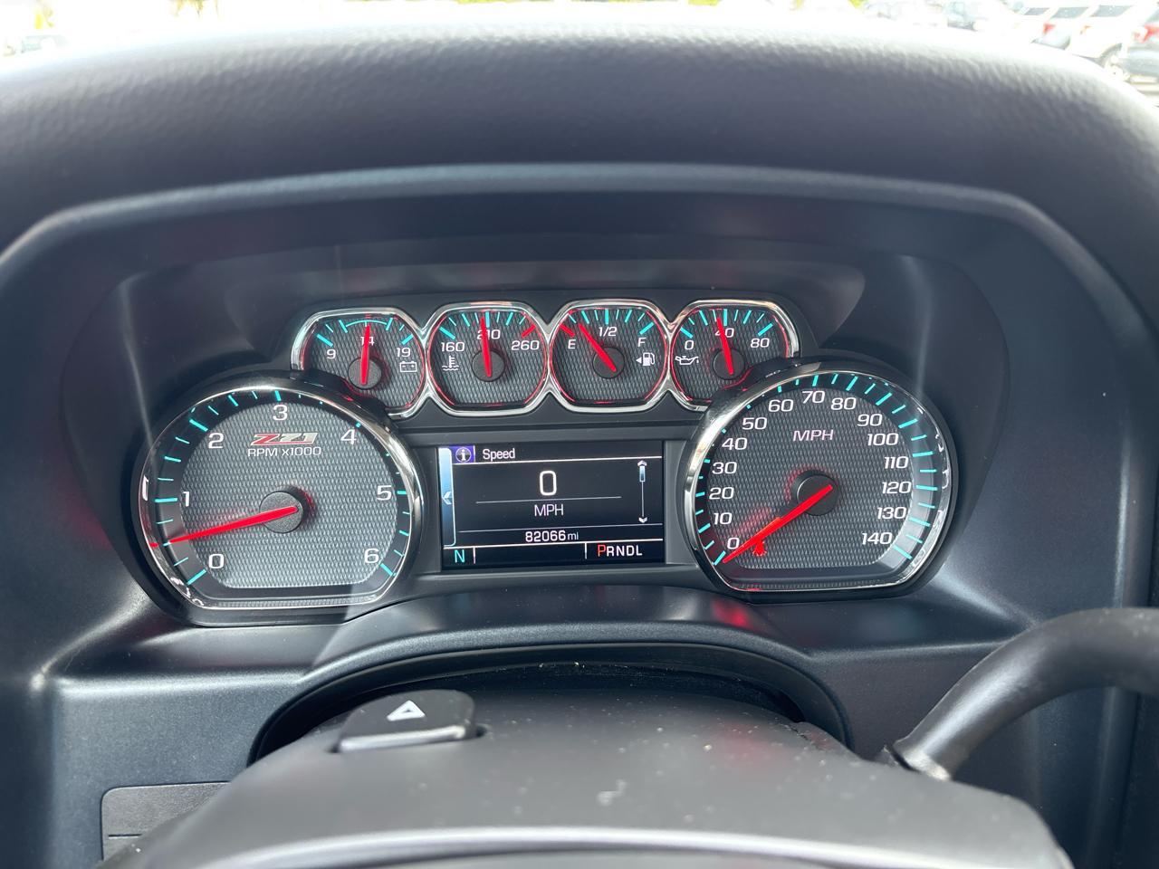 Chevrolet Silverado 1500 4WD Crew Cab 143.5" LT w/2LT 2018