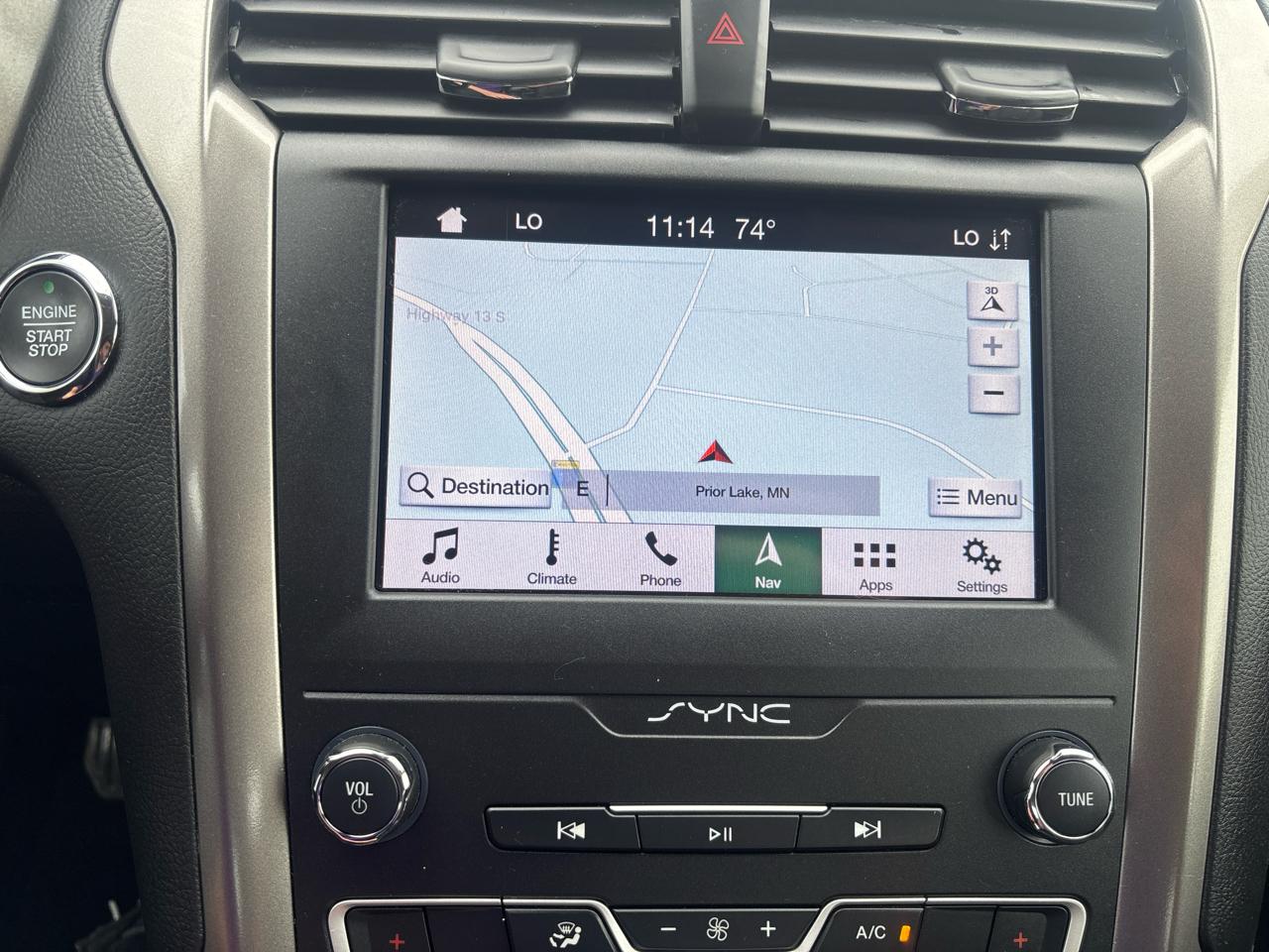 Ford Fusion Hybrid SE FWD 2019