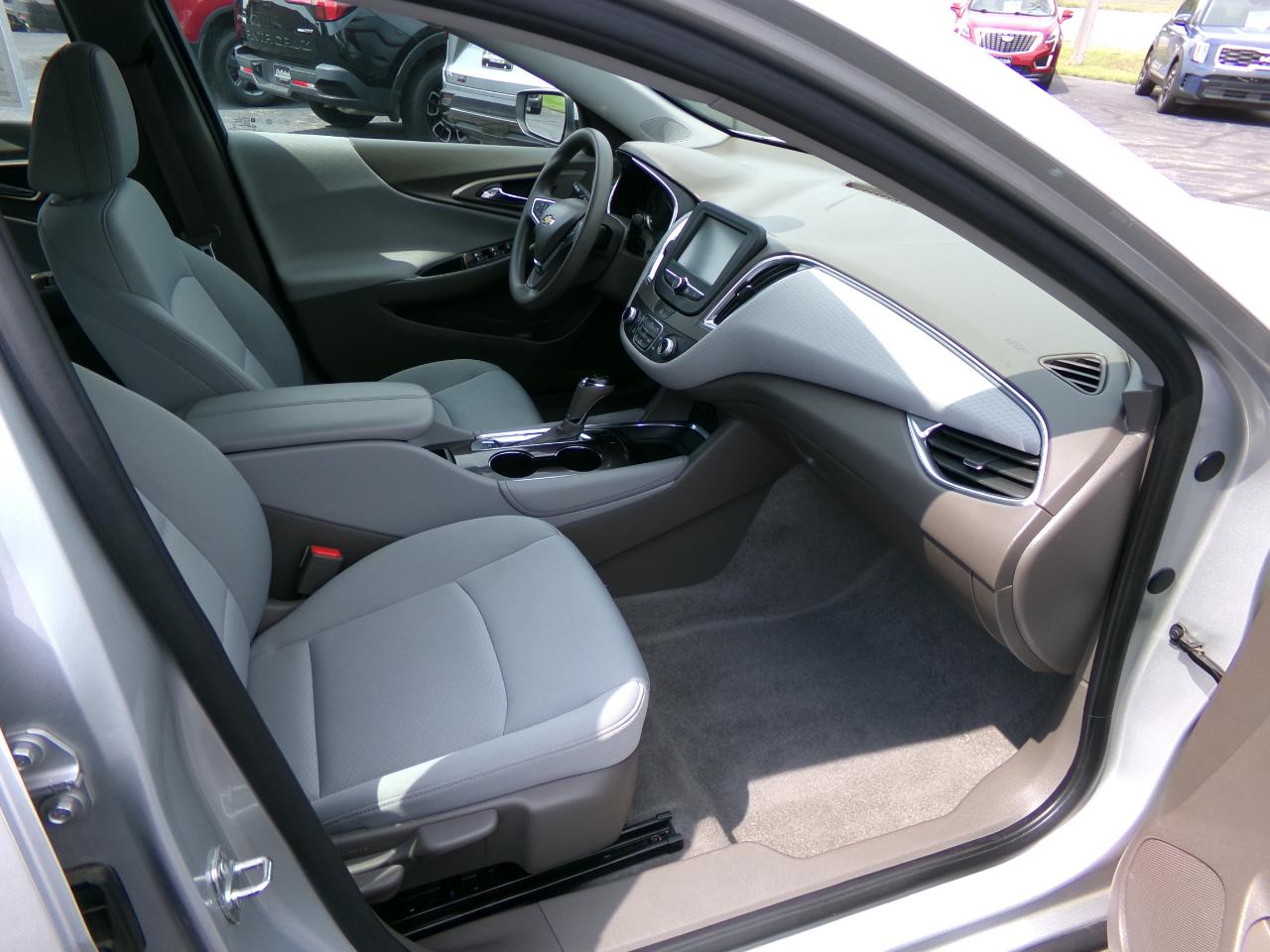 Chevrolet Malibu 4dr Sdn Hybrid w/1HY 2018