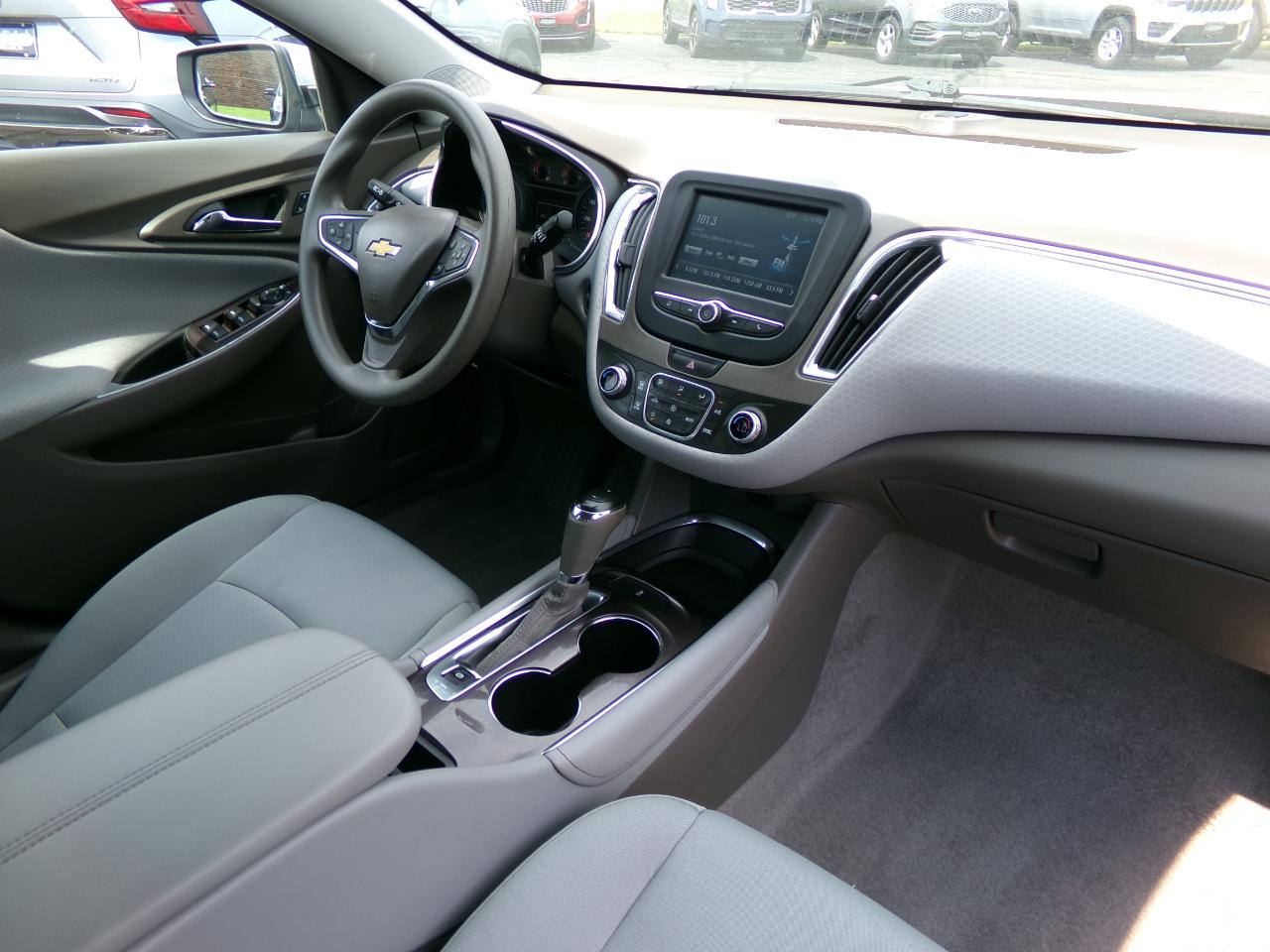 Chevrolet Malibu 4dr Sdn Hybrid w/1HY 2018
