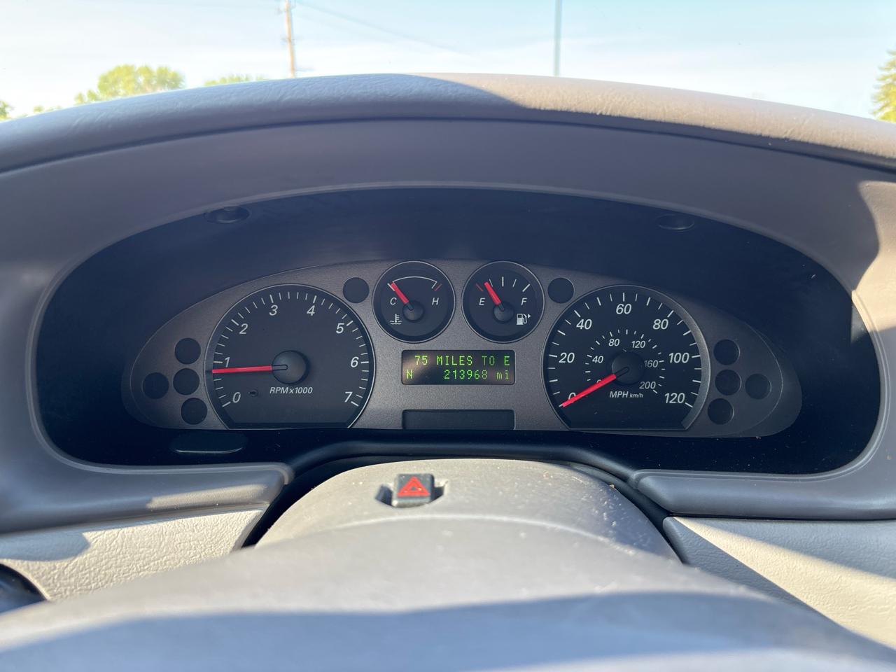 Ford Taurus 4dr Sdn SEL 2007