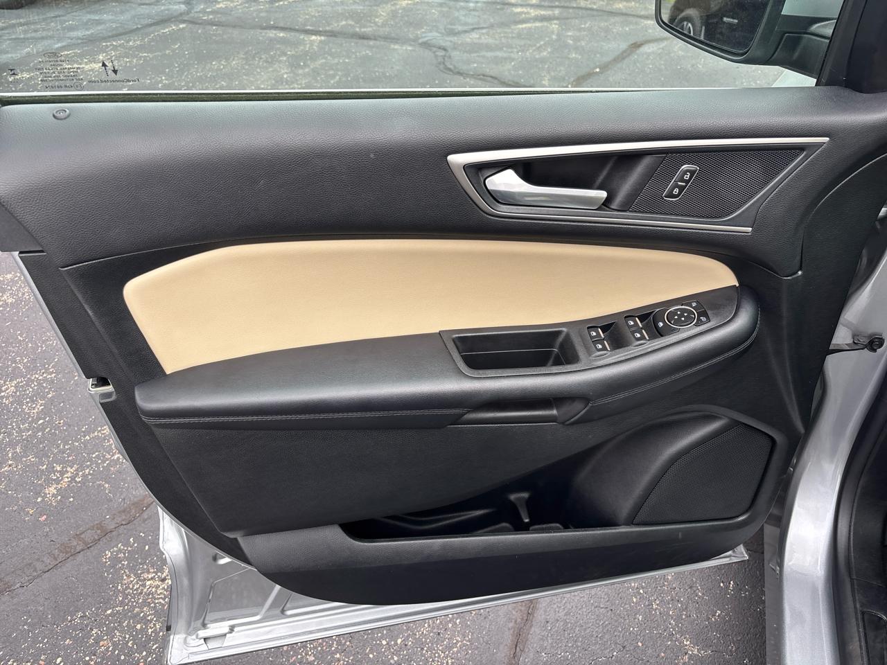 Ford Edge SEL AWD 2023
