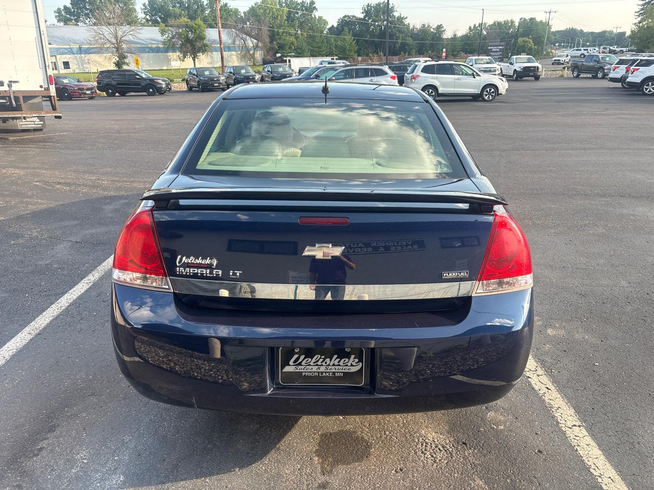 Chevrolet Impala 4dr Sdn 3.5L LT 2009