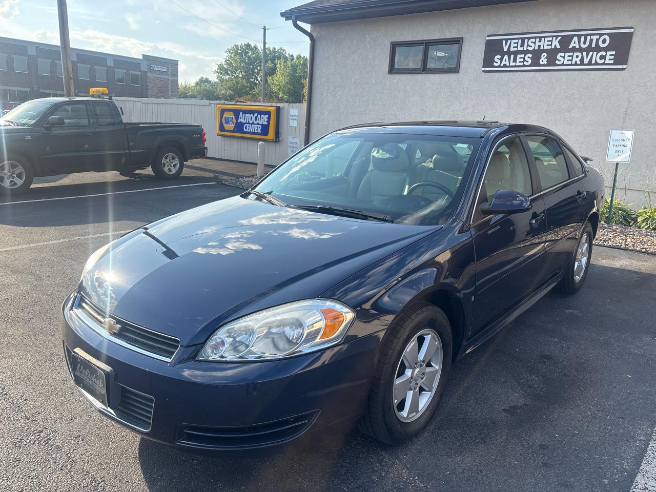 Chevrolet Impala 4dr Sdn 3.5L LT 2009