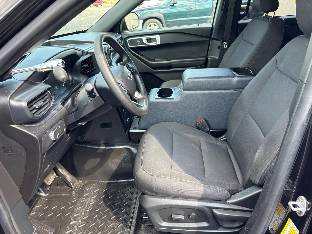 Ford Explorer  2021