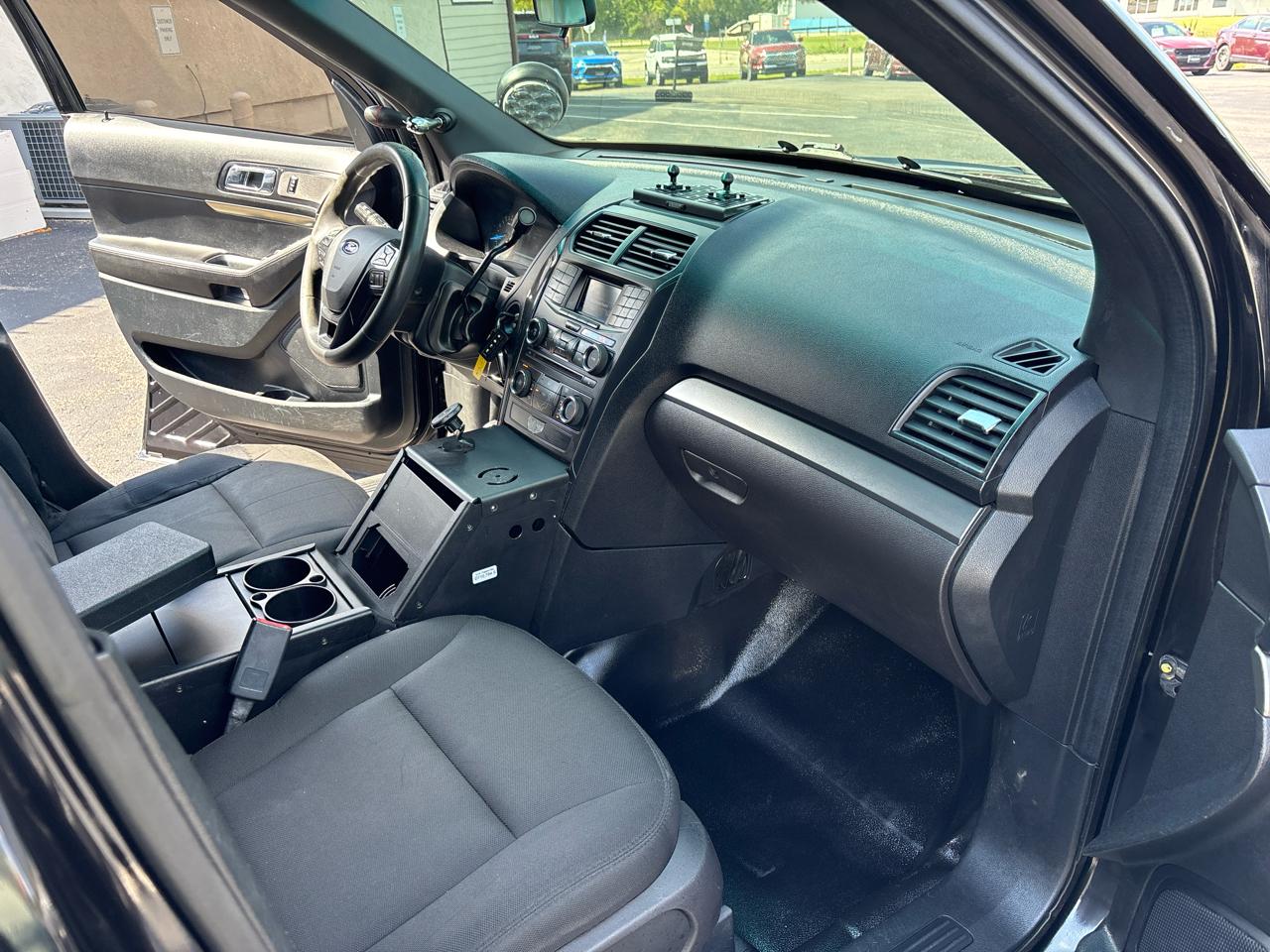 Ford Explorer Police 4WD 2016