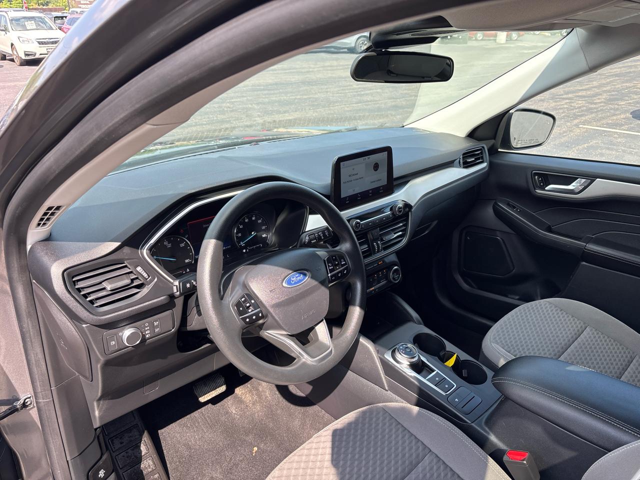 Ford Escape SE Hybrid AWD 2021
