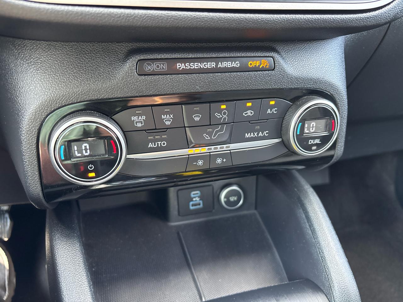 Ford Escape SE Hybrid AWD 2021