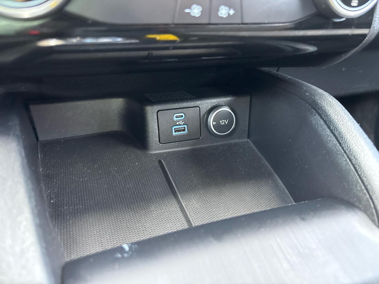 Ford Escape SE Hybrid AWD 2021