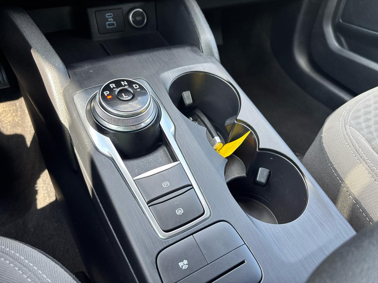 Ford Escape SE Hybrid AWD 2021