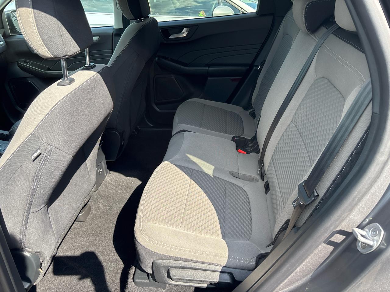 Ford Escape SE Hybrid AWD 2021