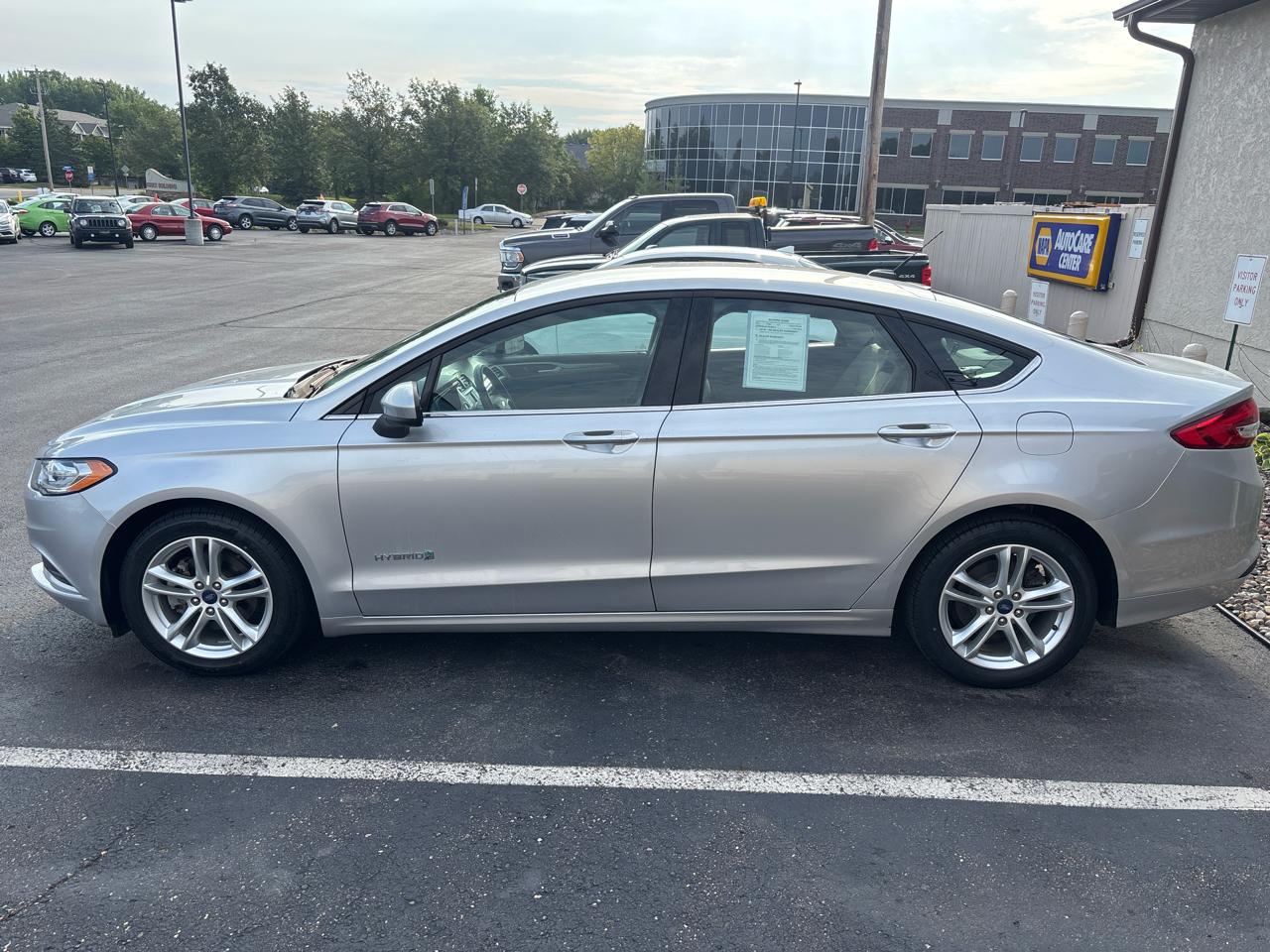 Ford Fusion Hybrid S FWD 2018