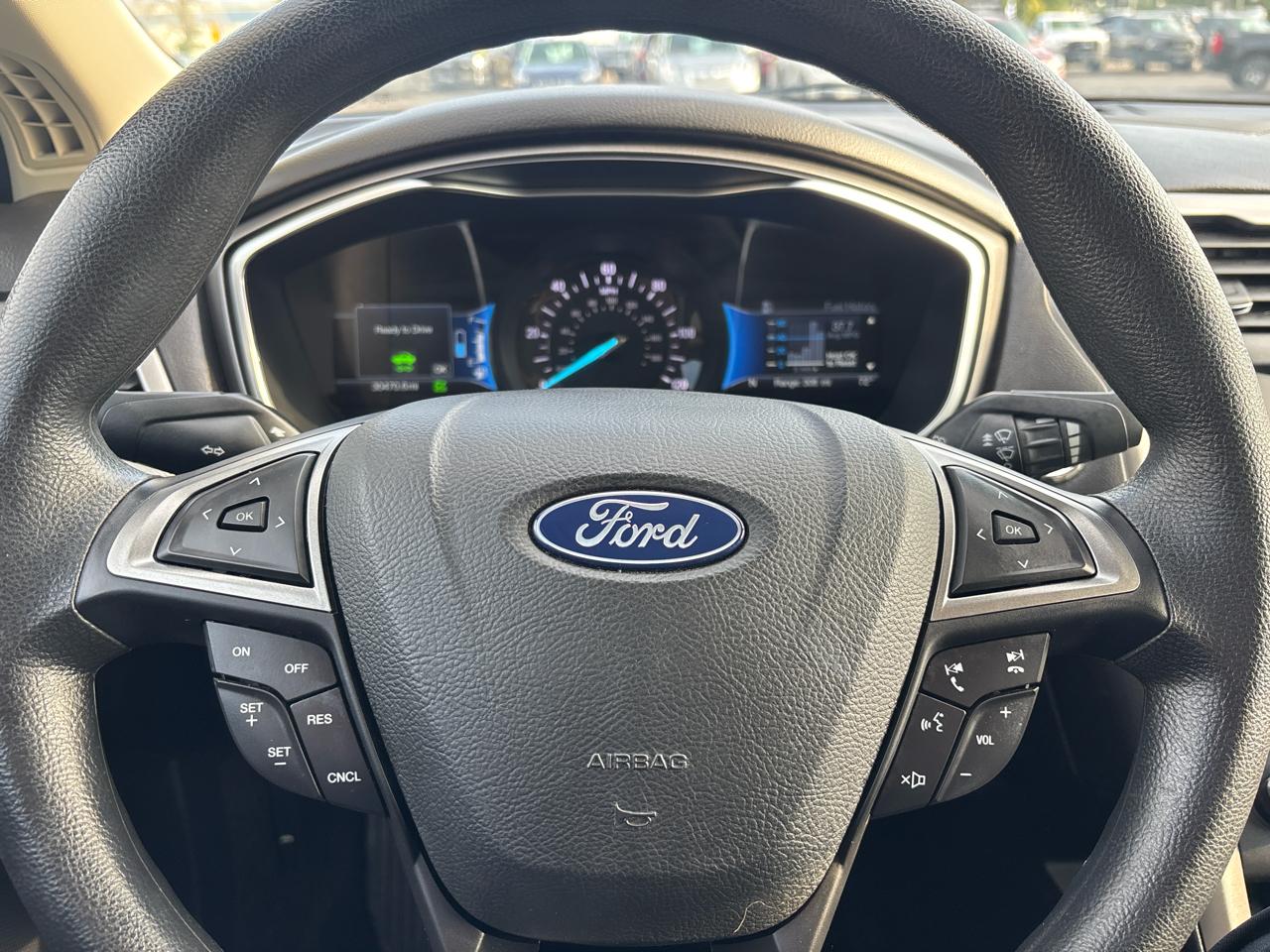 Ford Fusion Hybrid S FWD 2018