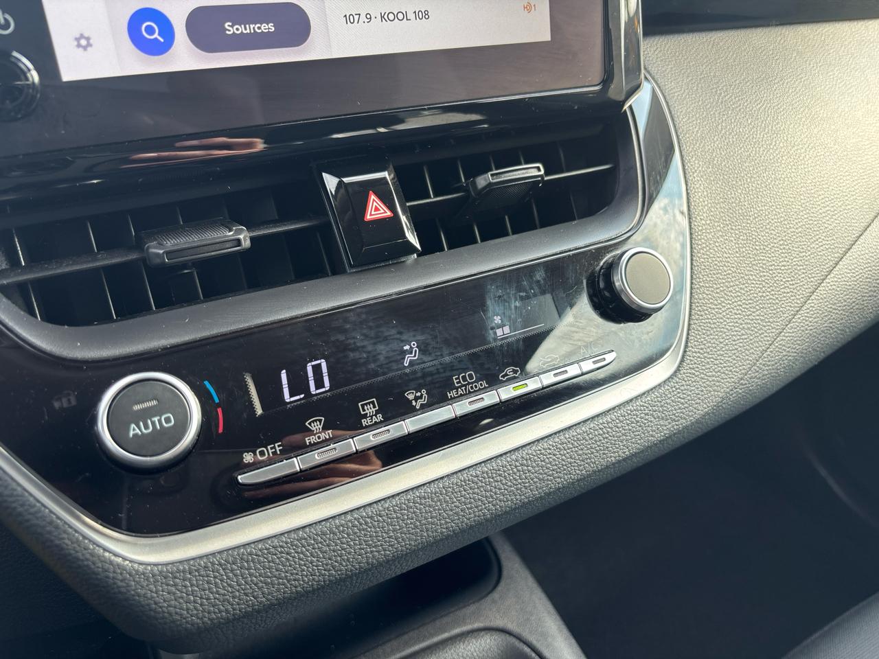 Toyota Corolla LE CVT (Natl) 2025
