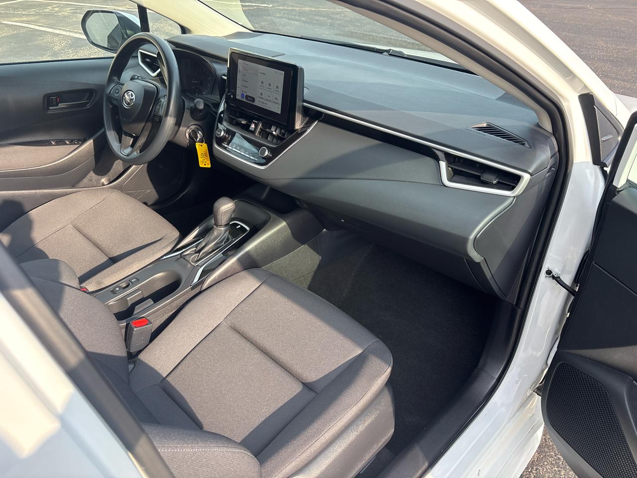 Toyota Corolla LE CVT (Natl) 2025