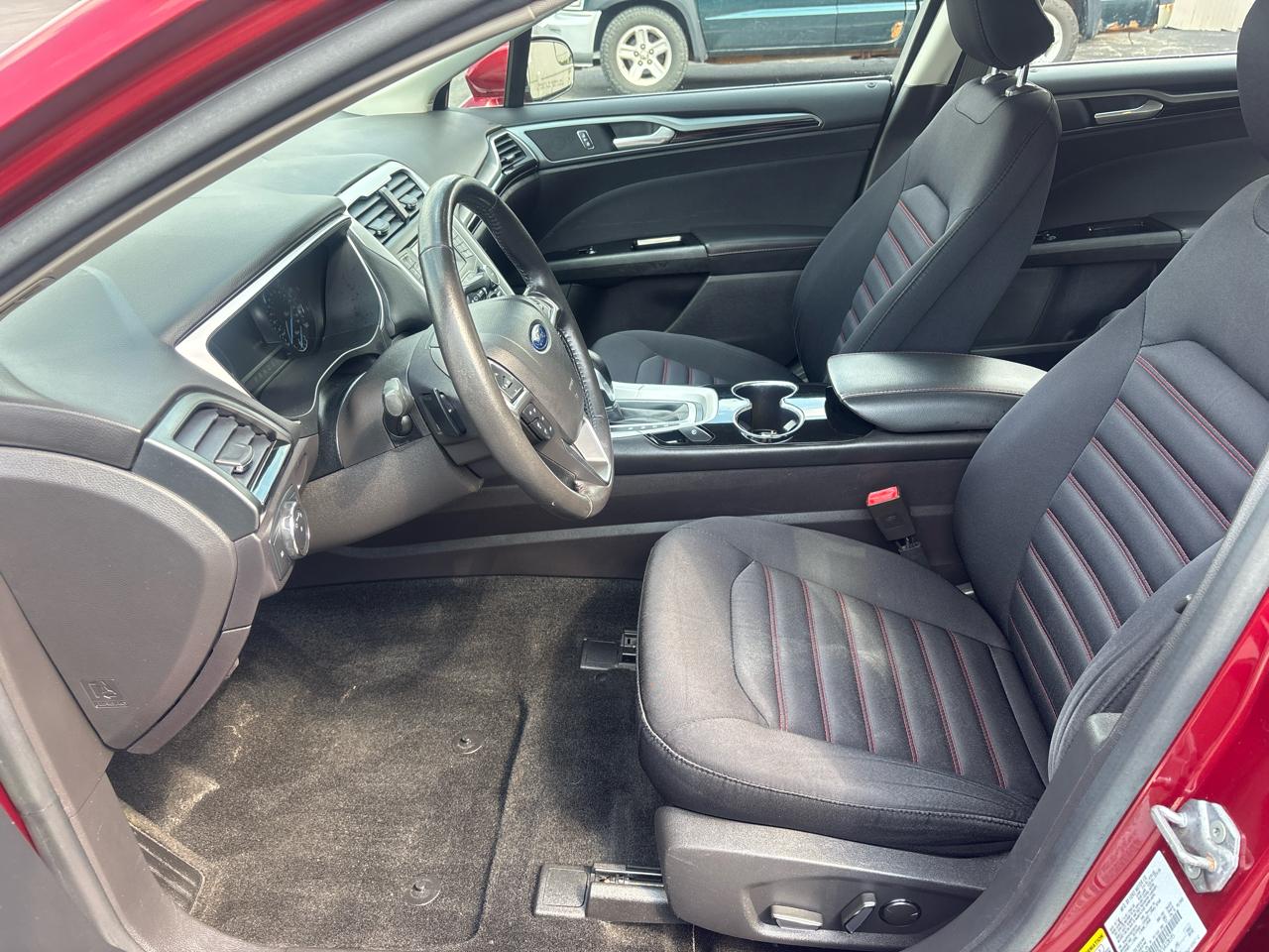 Ford Fusion 4dr Sdn SE AWD 2016