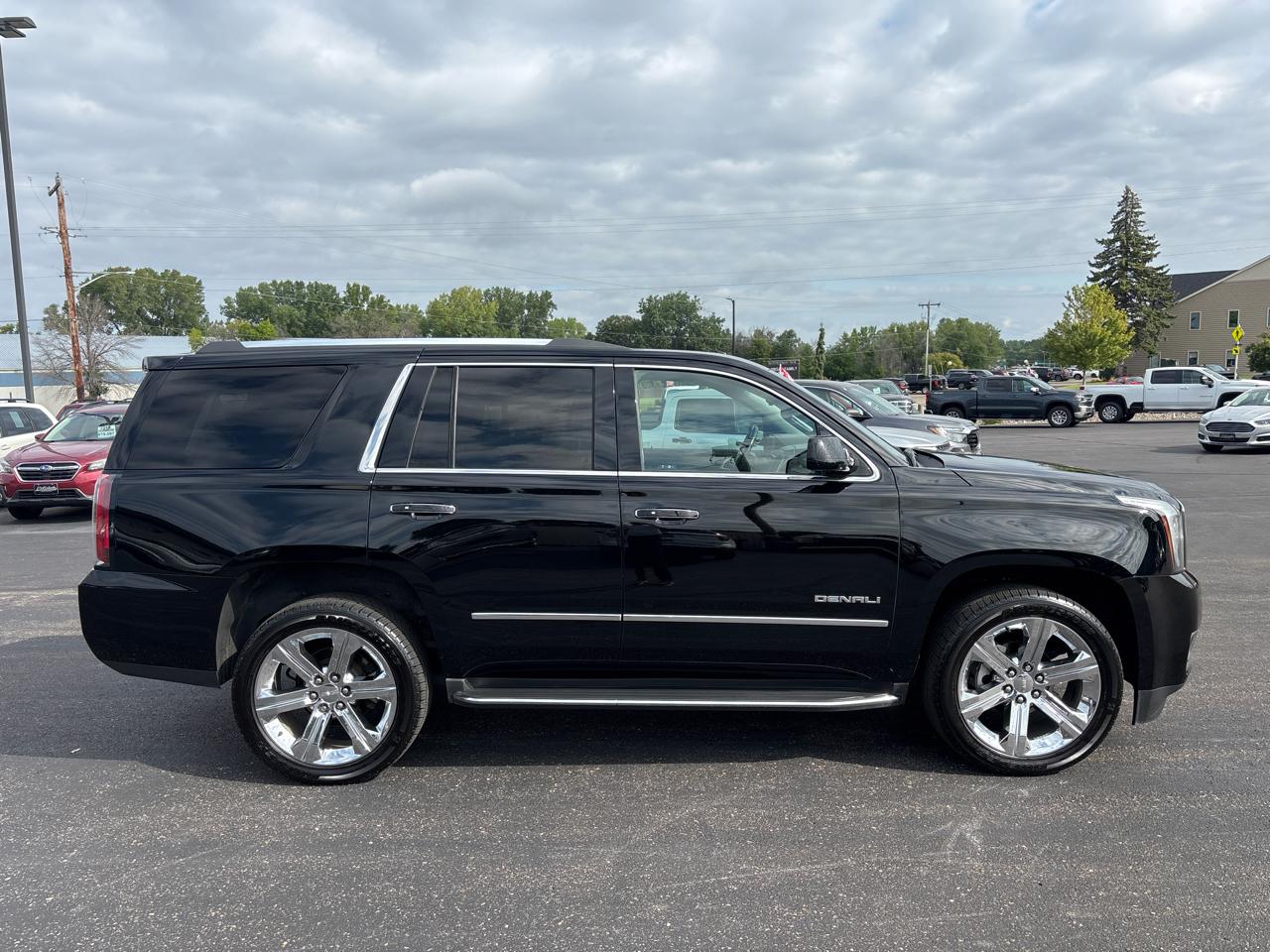 GMC Yukon 4WD 4dr Denali 2018