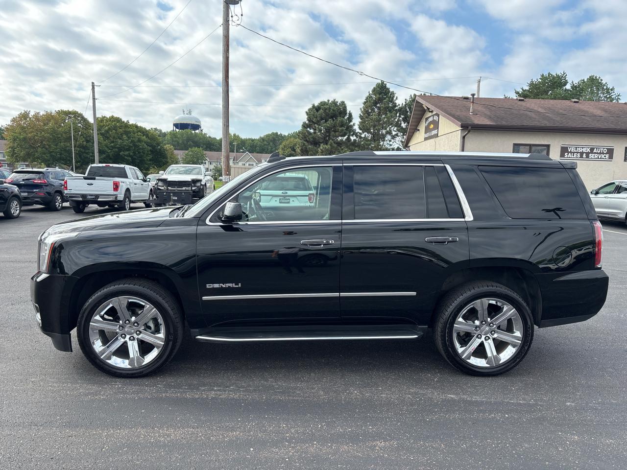 GMC Yukon 4WD 4dr Denali 2018