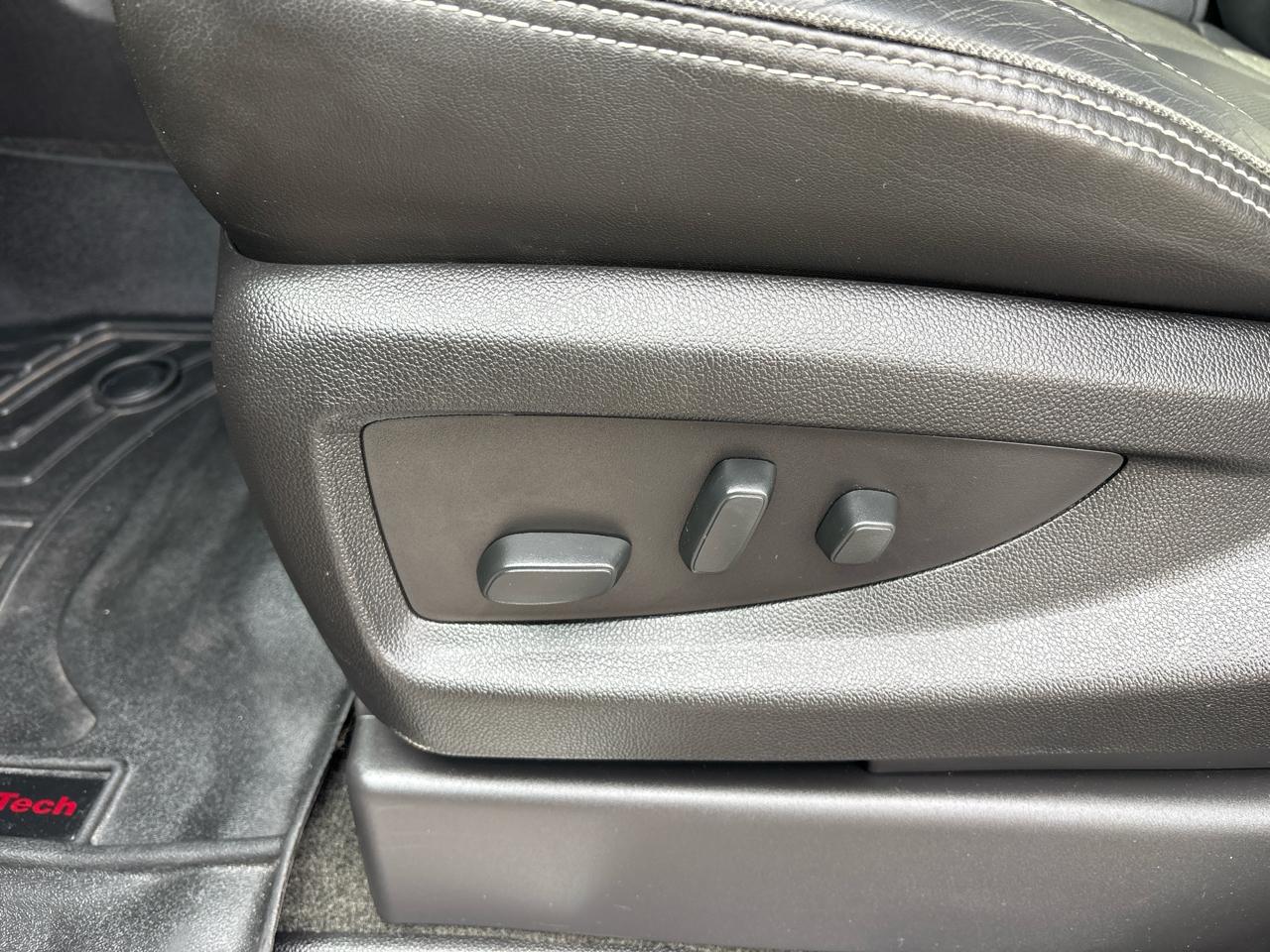 GMC Yukon 4WD 4dr Denali 2018