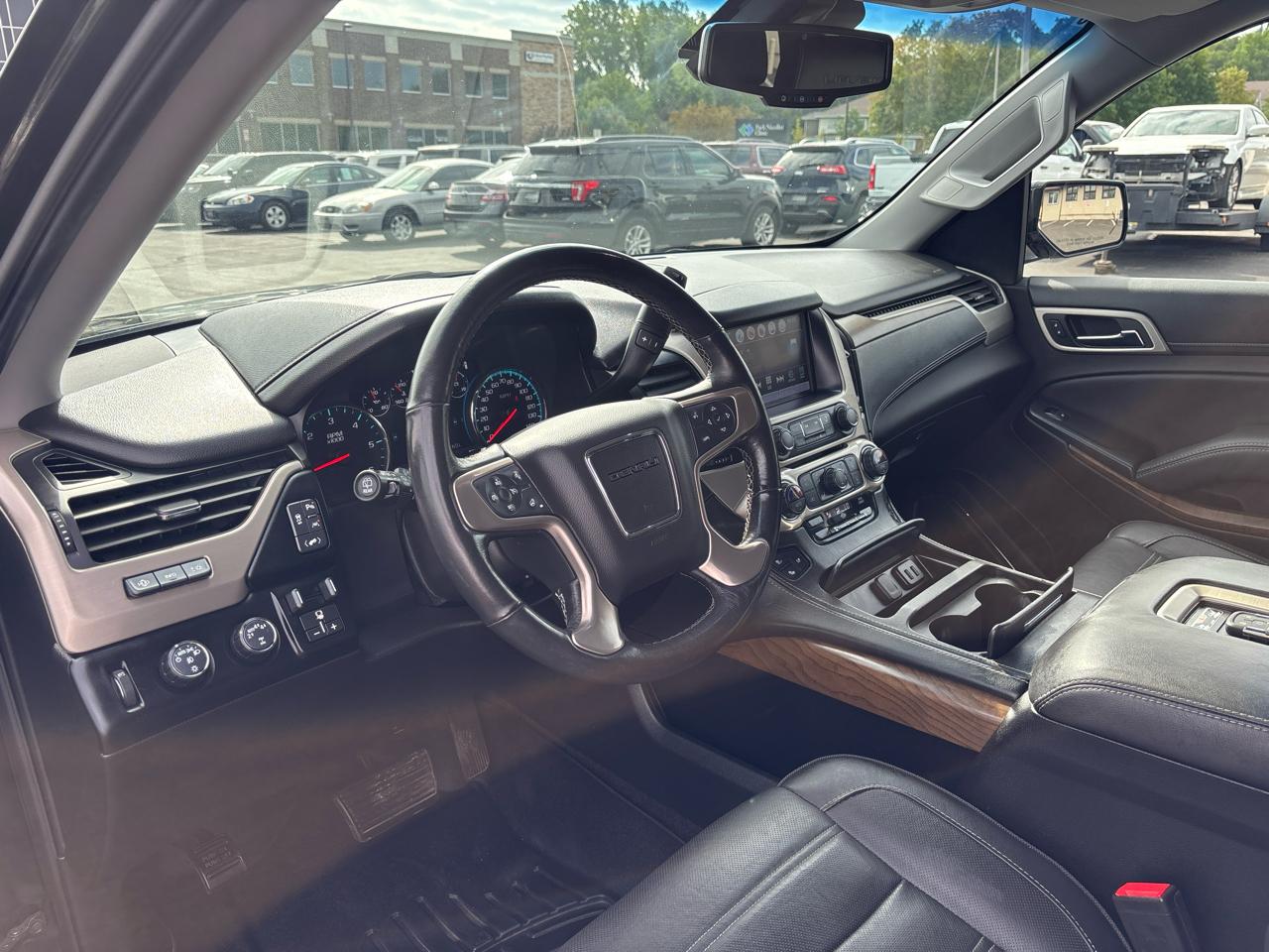 GMC Yukon 4WD 4dr Denali 2018