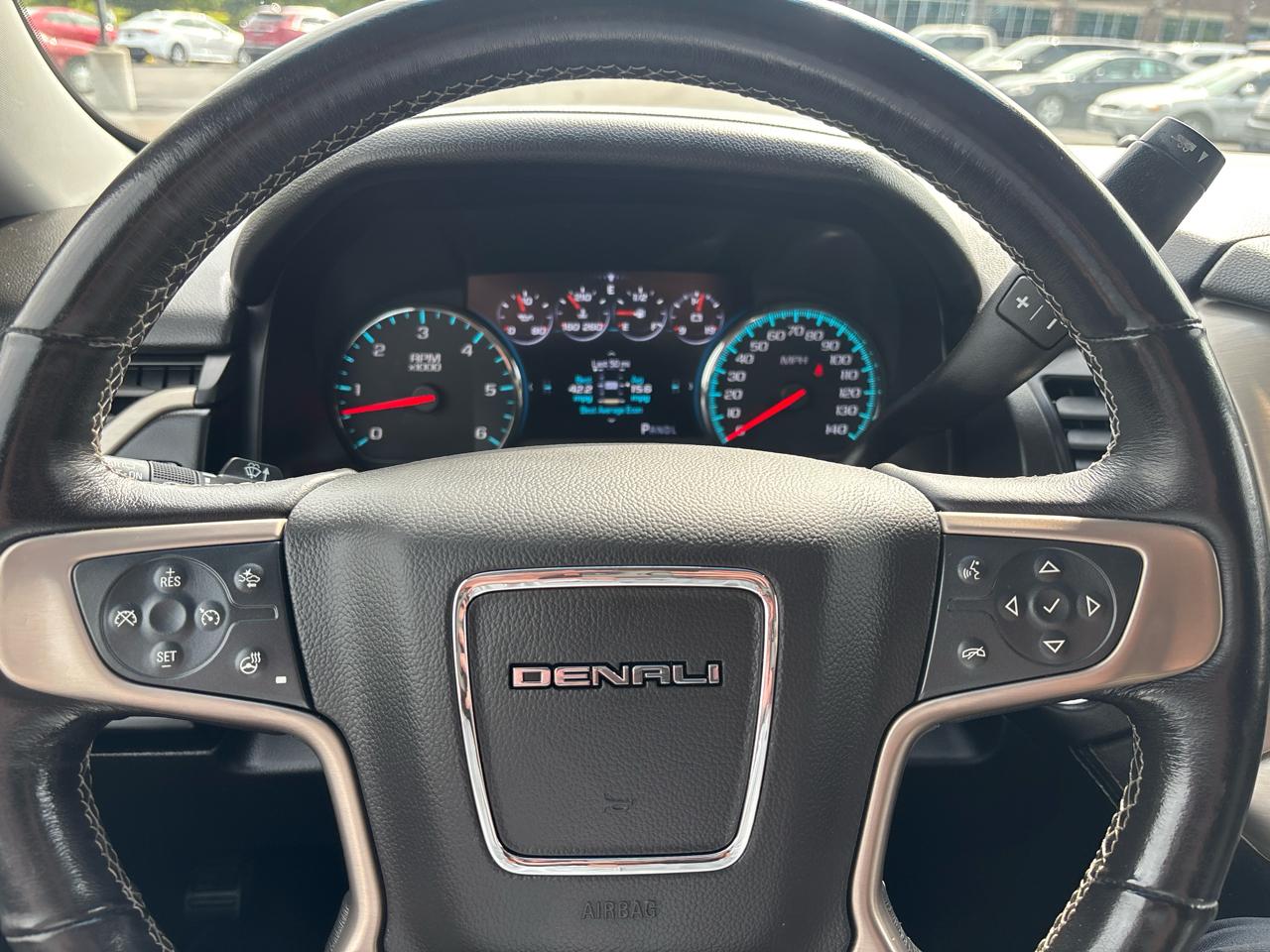 GMC Yukon 4WD 4dr Denali 2018
