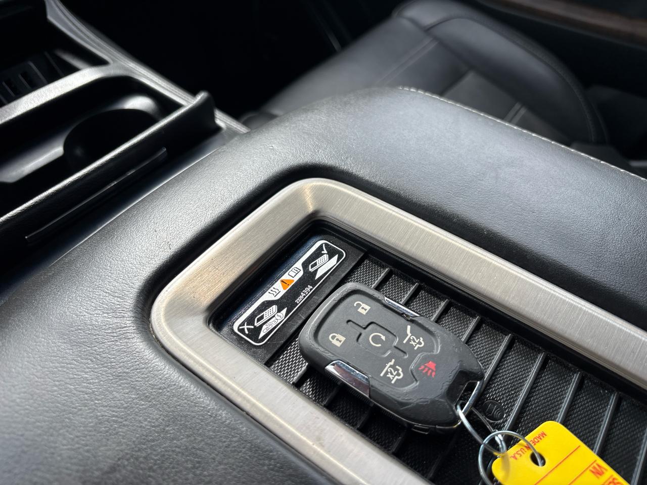 GMC Yukon 4WD 4dr Denali 2018