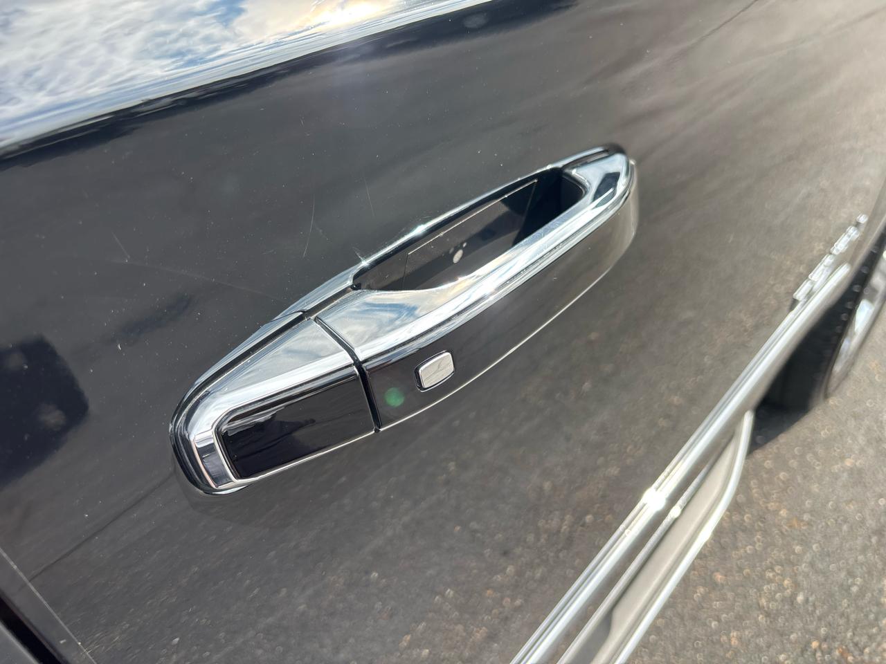 GMC Yukon 4WD 4dr Denali 2018