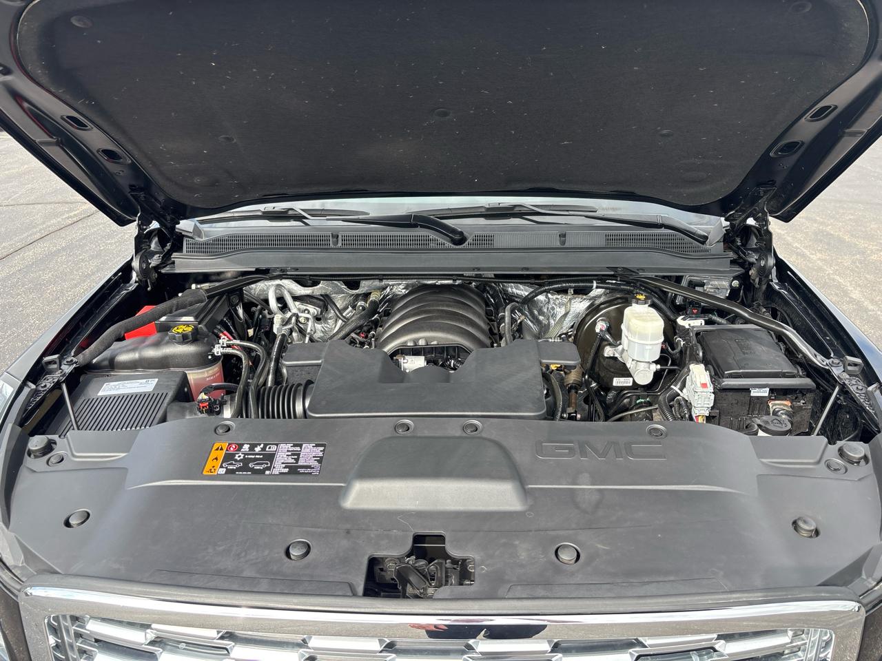 GMC Yukon 4WD 4dr Denali 2018