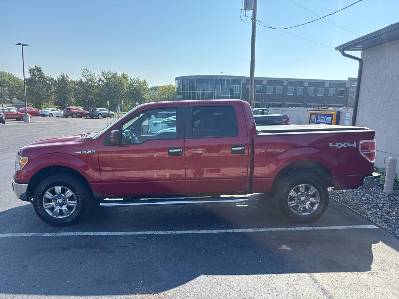 Ford F-150 4WD SuperCrew 145" XLT 2010