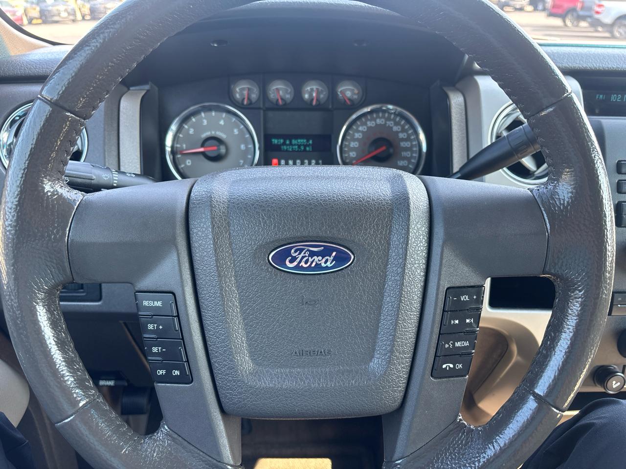 Ford F-150 4WD SuperCrew 145" XLT 2010