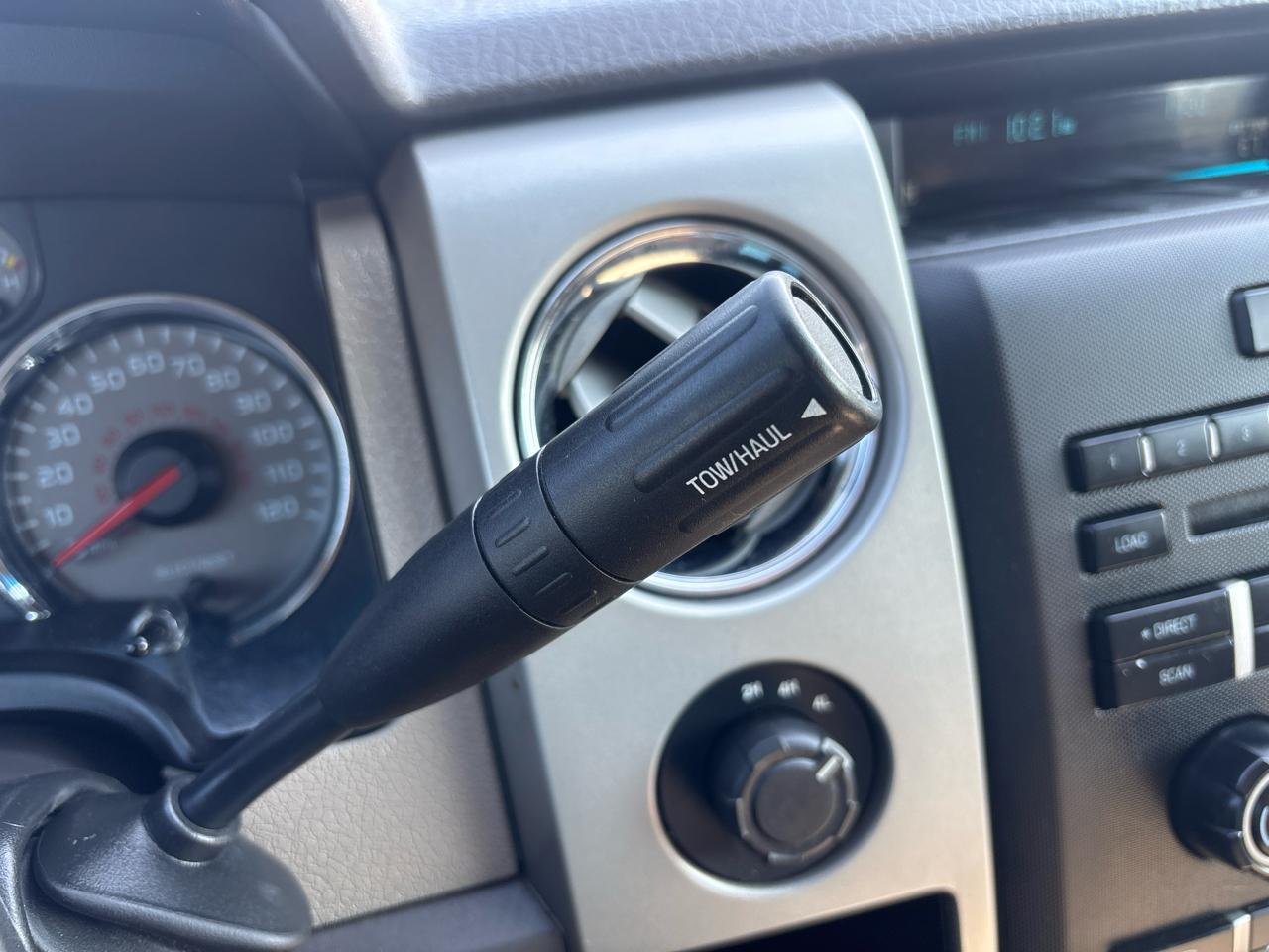Ford F-150 4WD SuperCrew 145" XLT 2010