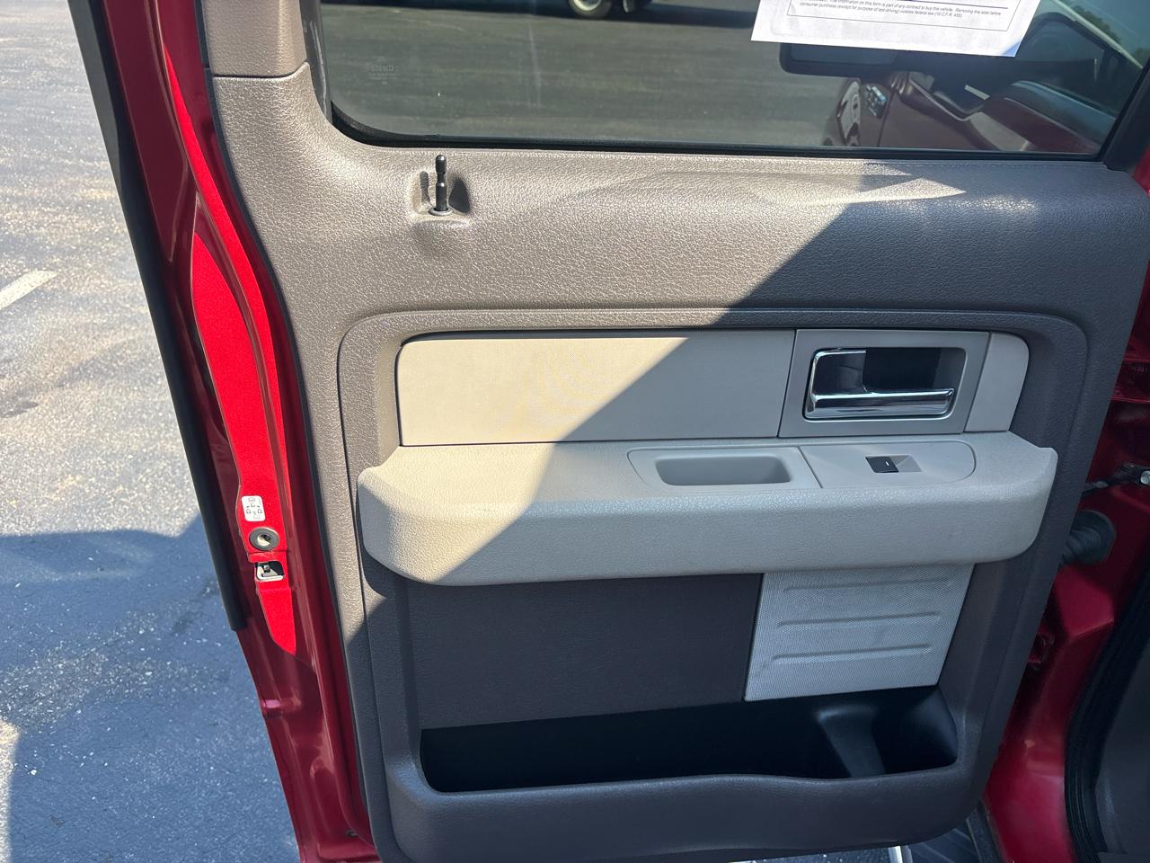 Ford F-150 4WD SuperCrew 145" XLT 2010
