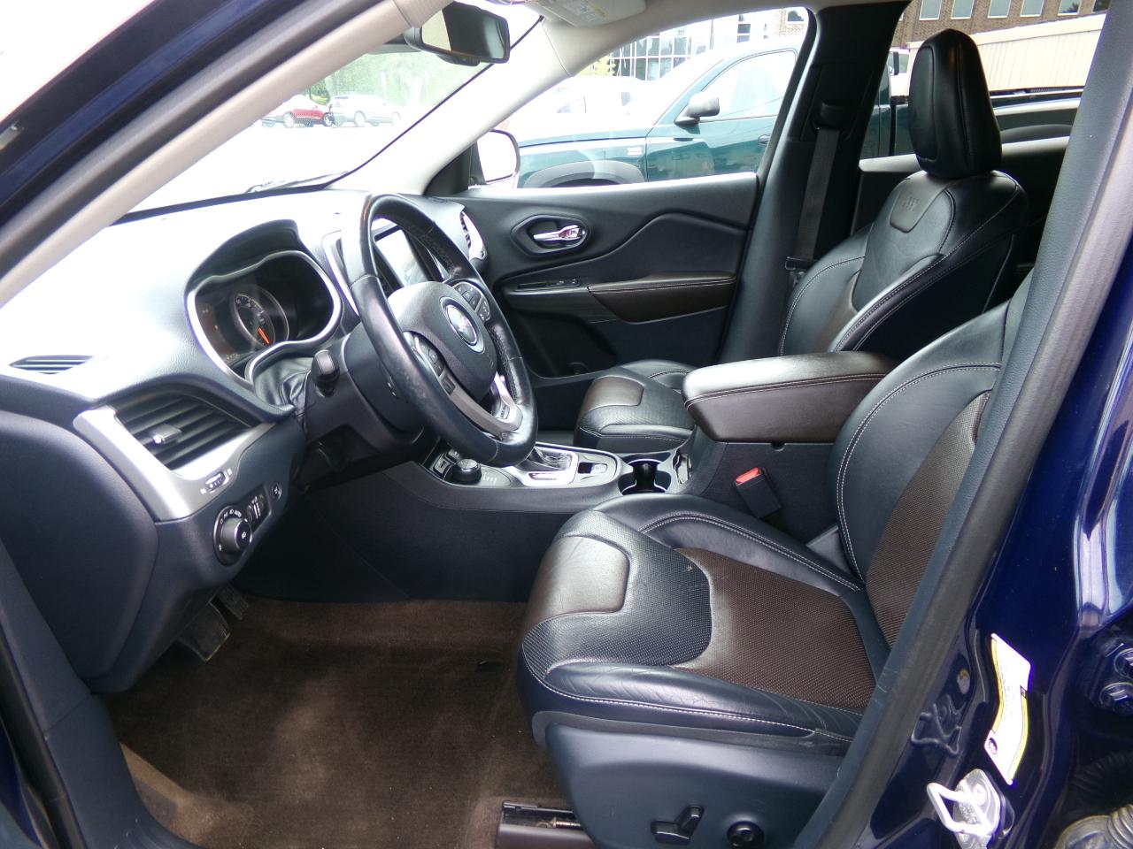 Jeep Cherokee 4WD 4dr Limited 2016