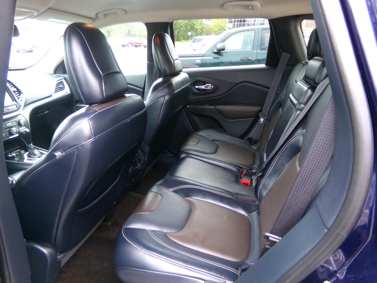Jeep Cherokee 4WD 4dr Limited 2016