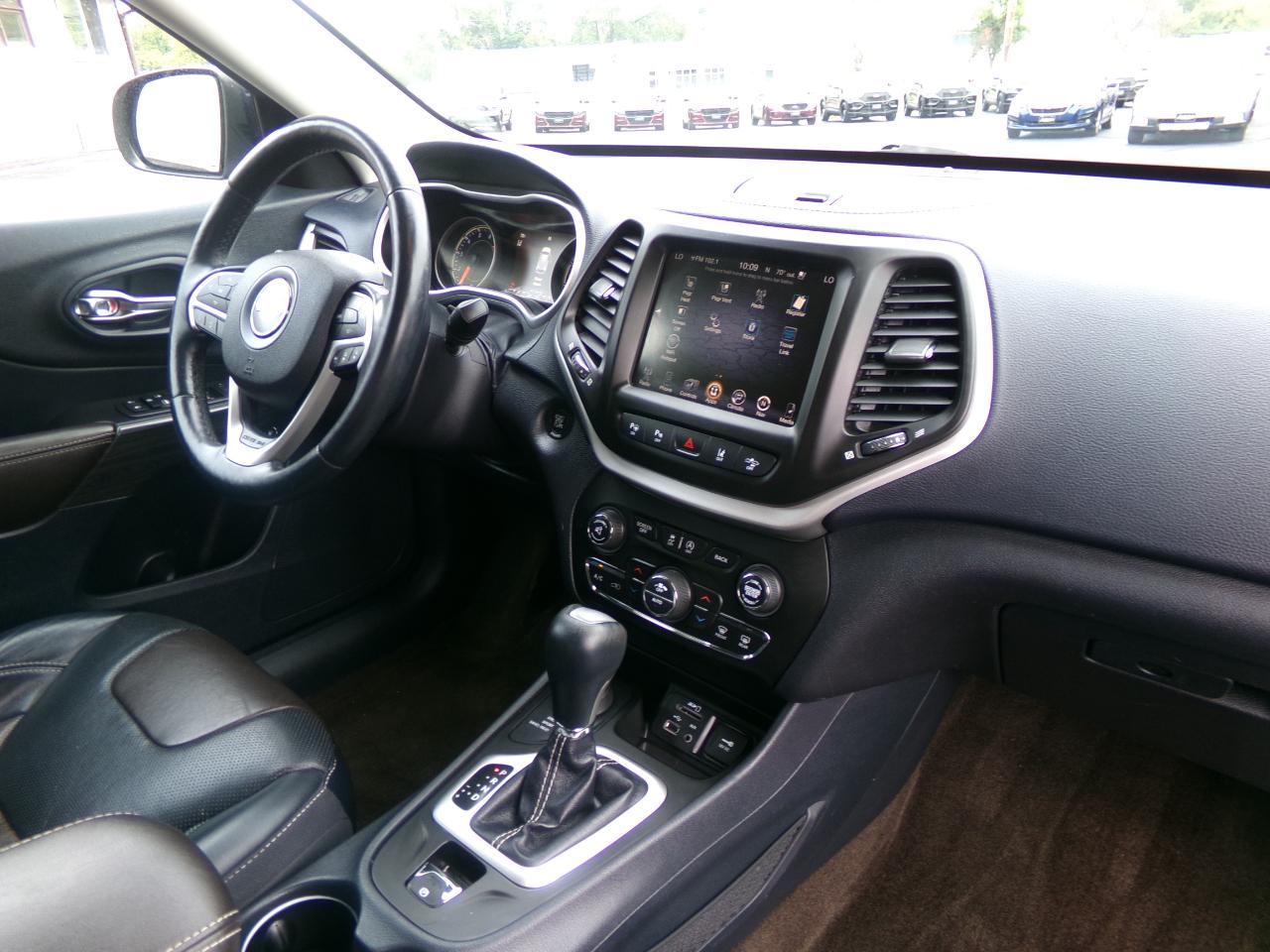 Jeep Cherokee 4WD 4dr Limited 2016