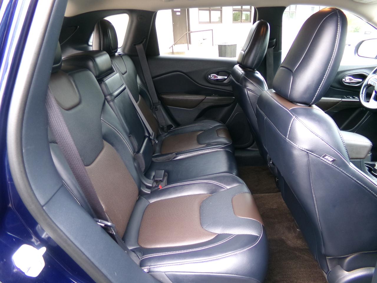 Jeep Cherokee 4WD 4dr Limited 2016