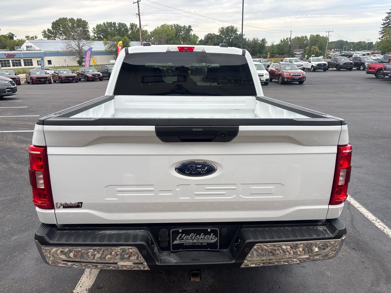 Ford F-150 XLT SuperCrew 4WD 2022