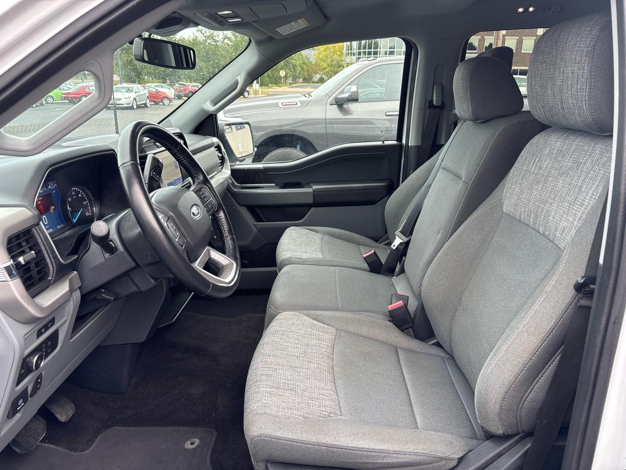 Ford F-150 XLT SuperCrew 4WD 2022