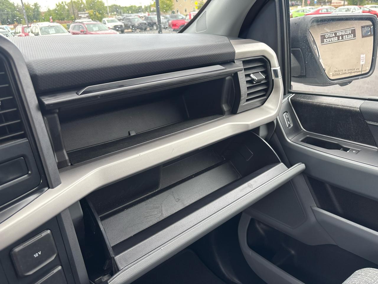 Ford F-150 XLT SuperCrew 4WD 2022