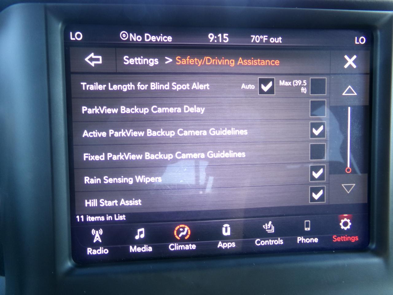 RAM 1500 Laramie 4x4 Crew Cab 5'7" Box 2019