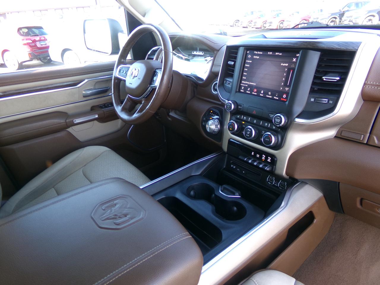 RAM 1500 Laramie 4x4 Crew Cab 5'7" Box 2019