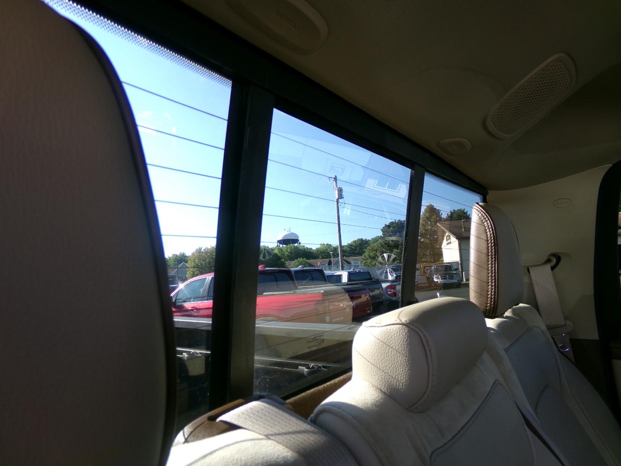 RAM 1500 Laramie 4x4 Crew Cab 5'7" Box 2019