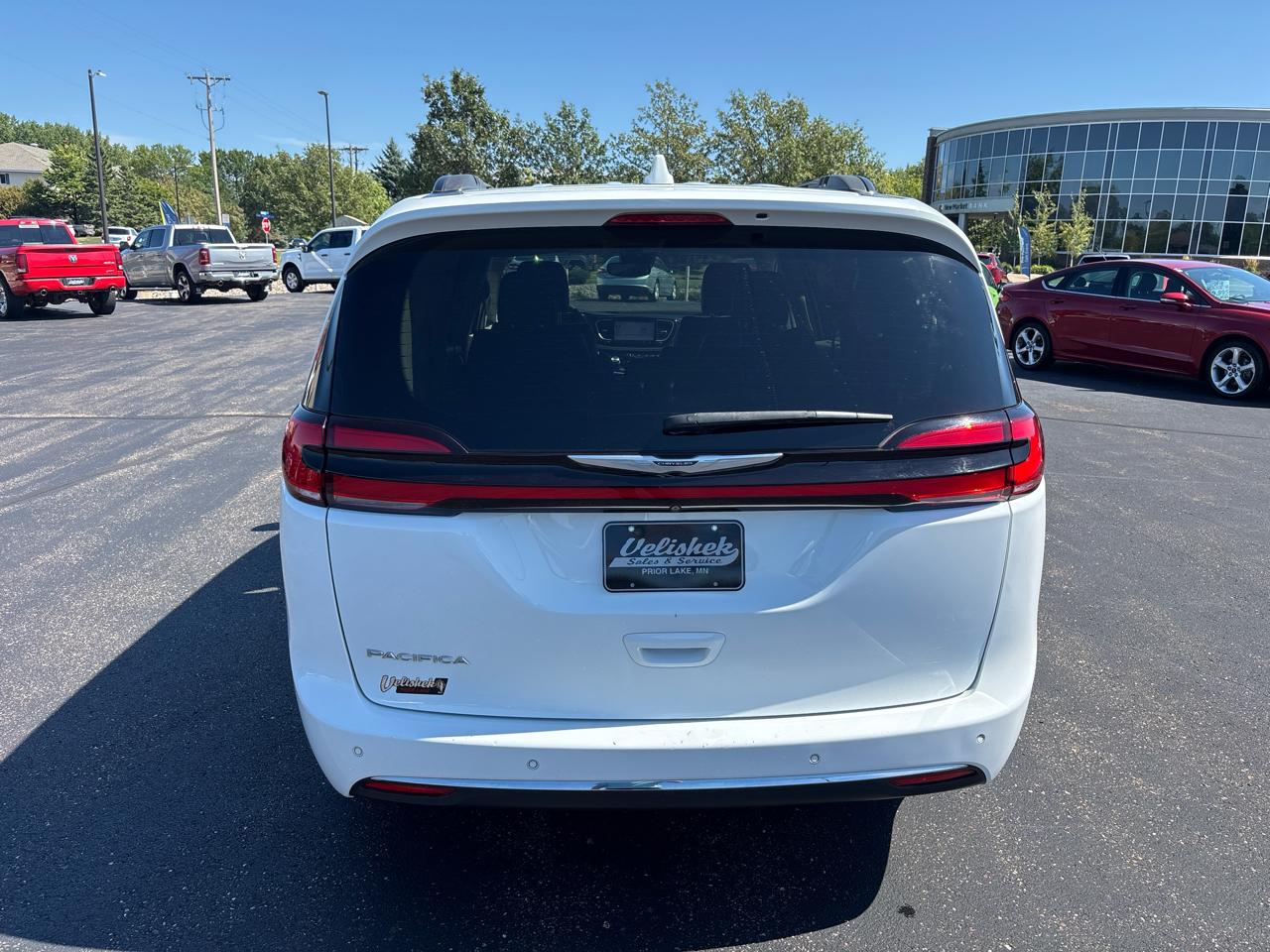 Chrysler Pacifica Touring L FWD 2022