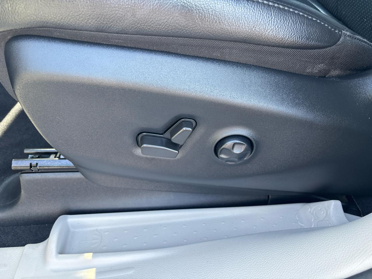 Chrysler Pacifica Touring L FWD 2022