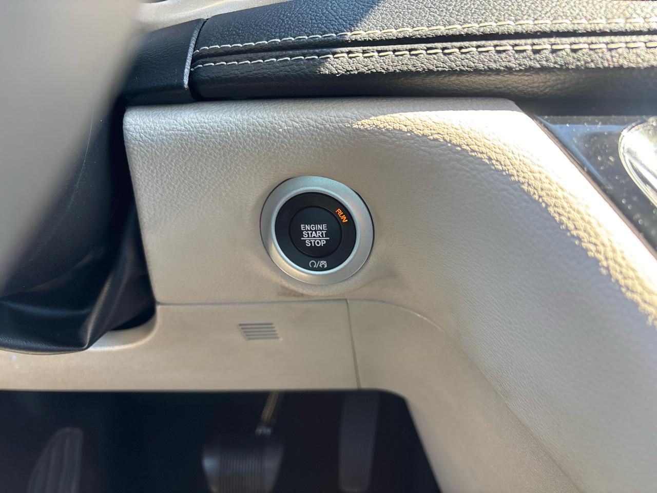 Chrysler Pacifica Touring L FWD 2022