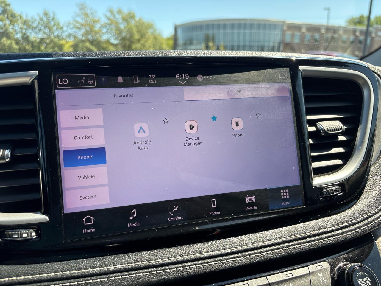 Chrysler Pacifica Touring L FWD 2022