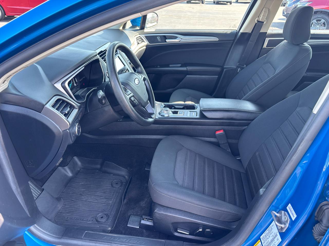 Ford Fusion Hybrid SE FWD 2020