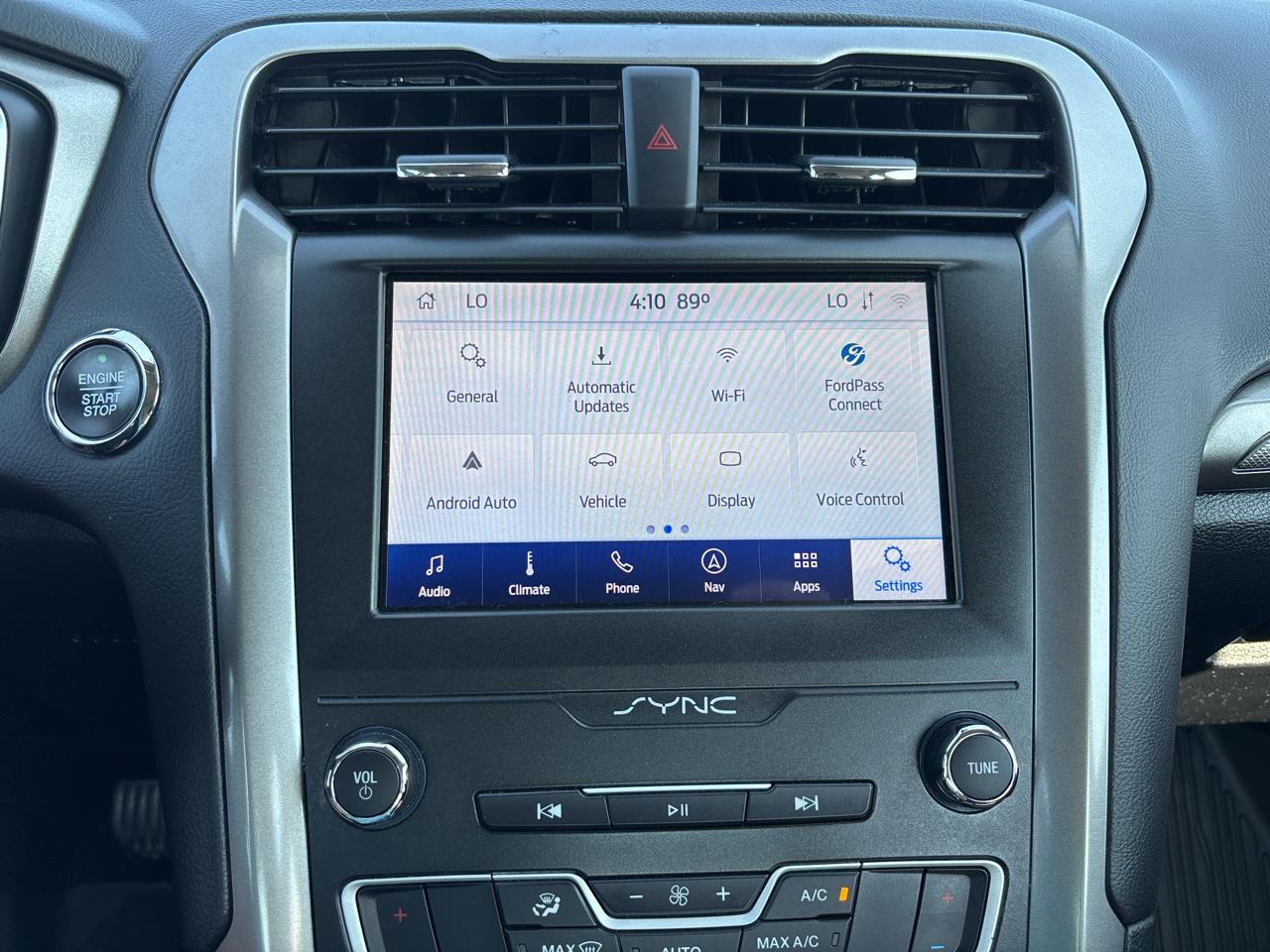 Ford Fusion Hybrid SE FWD 2020